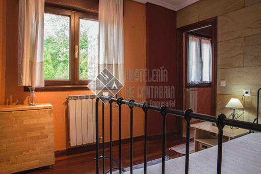 Hostal Casa Lucas Los Tojos Екстериор снимка